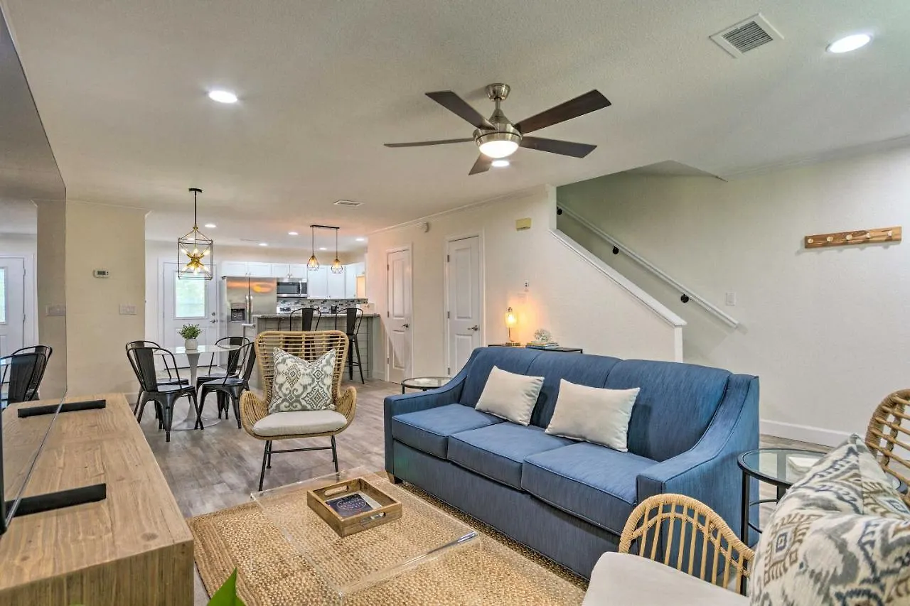 Holiday home Modern Miramar Beach Townhome, Walk To Ocean! Destin