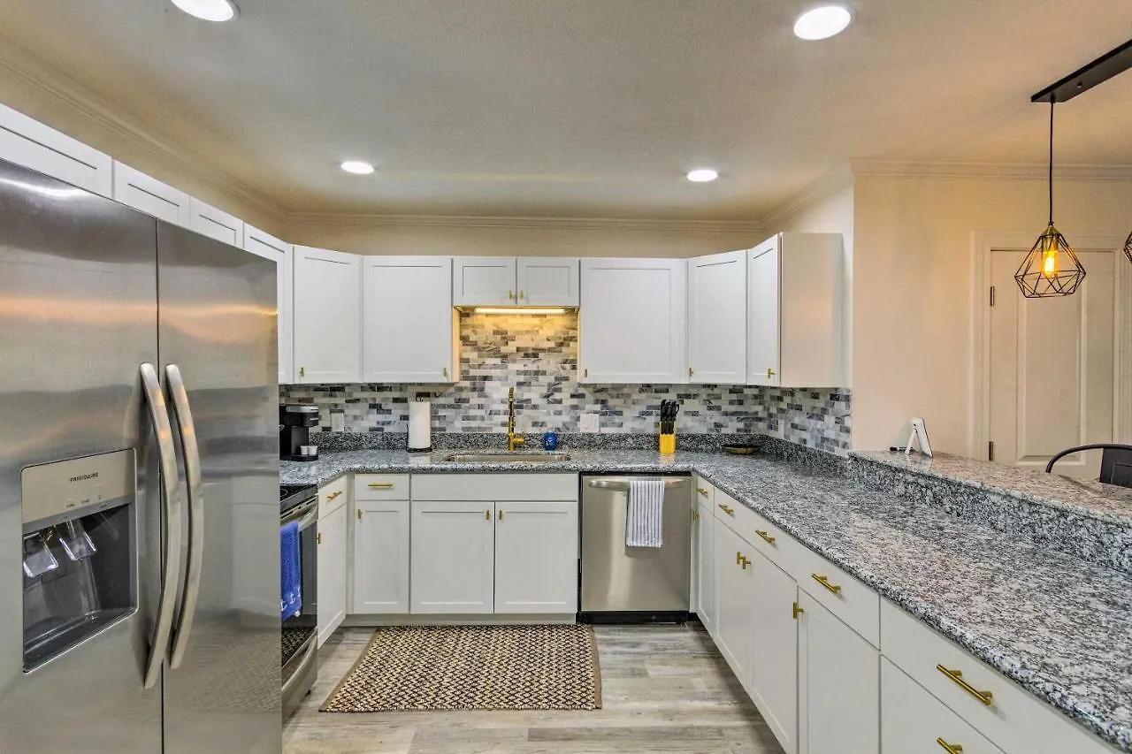 Holiday home Modern Miramar Beach Townhome, Walk To Ocean! Destin